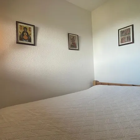 2 Pieces Avec Piscine, Wifi Et Garage A Meribel Centre - Fr-1-411-654 Lägenhet Les Allues